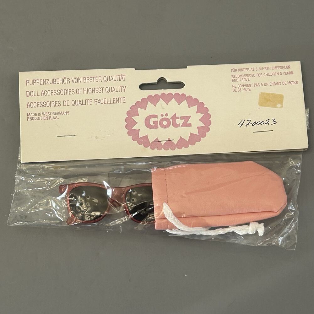 Gotz Sunglasses And Pink Pouch Doll Accessories NEW